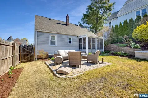 243 Donaldson Avenue Rutherford NJ 07070