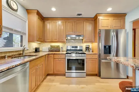 243 Donaldson Avenue Rutherford NJ 07070