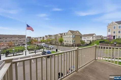 3 Arnold Drive Wood Ridge NJ 07075