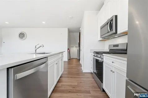 3 Arnold Drive Wood Ridge NJ 07075