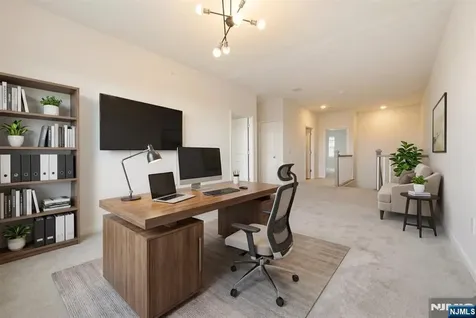 3 Arnold Drive Wood Ridge NJ 07075