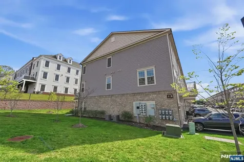 3 Arnold Drive Wood Ridge NJ 07075