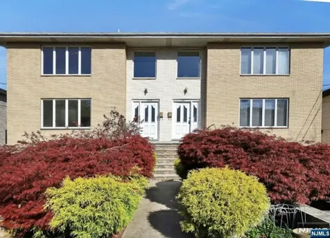 535 Orchard Avenue Palisades Park NJ 07650