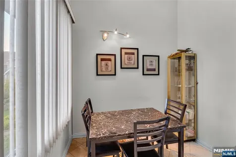 8C Cove Lane North Bergen NJ 07047
