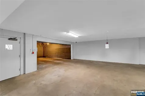 8C Cove Lane North Bergen NJ 07047