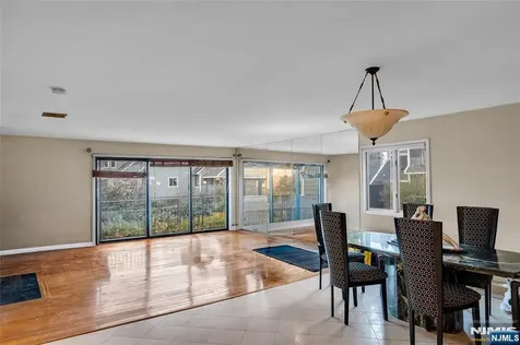 8C Cove Lane North Bergen NJ 07047