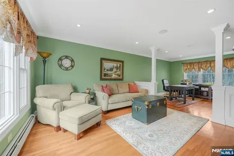 4 Salter Drive Montville Township NJ 07045