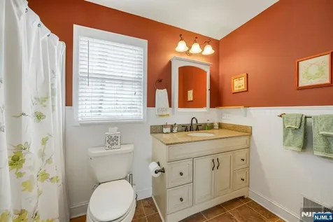 4 Salter Drive Montville Township NJ 07045