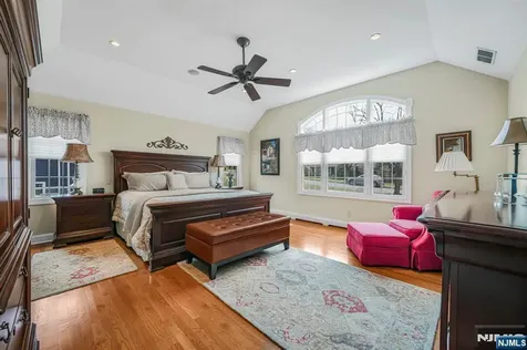 4 Salter Drive Montville Township NJ 07045