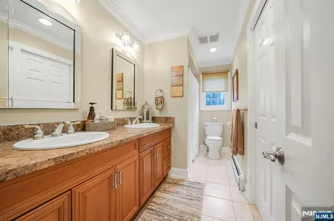 4 Salter Drive Montville Township NJ 07045