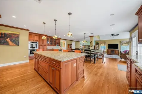 4 Salter Drive Montville Township NJ 07045