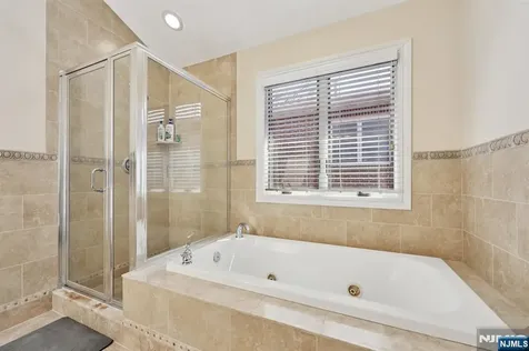 421 Lafayette Avenue Cliffside Park NJ 07010