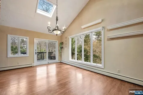 87 Buena Vista Drive Ringwood NJ 07456