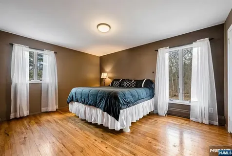 87 Buena Vista Drive Ringwood NJ 07456