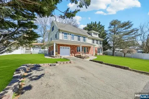 38 Passaic Avenue North Haledon NJ 07508
