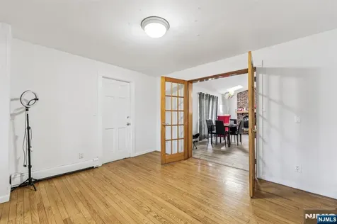 38 Passaic Avenue North Haledon NJ 07508