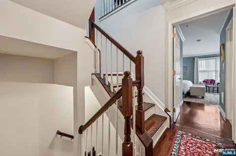 428 Newburgh Court West New York NJ 07093