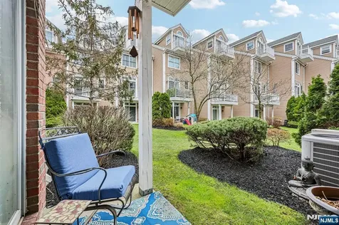 428 Newburgh Court West New York NJ 07093
