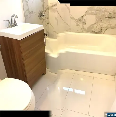 501 Linwood Drive Fort Lee NJ 07024