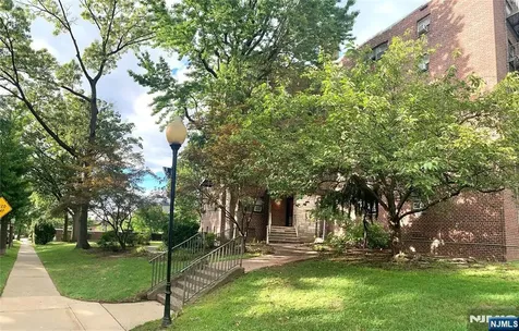 501 Linwood Drive Fort Lee NJ 07024