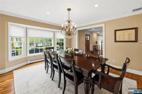 694 Blauvelt Drive Oradell NJ 07649