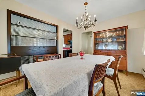 664 Woodside Avenue River Vale NJ 07675