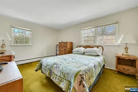 664 Woodside Avenue River Vale NJ 07675