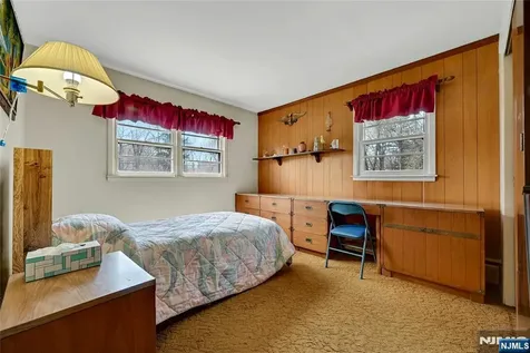 664 Woodside Avenue River Vale NJ 07675