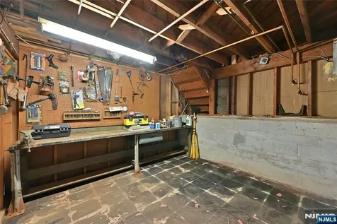 664 Woodside Avenue River Vale NJ 07675