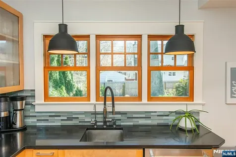 229 Watchung Avenue Montclair NJ 07043