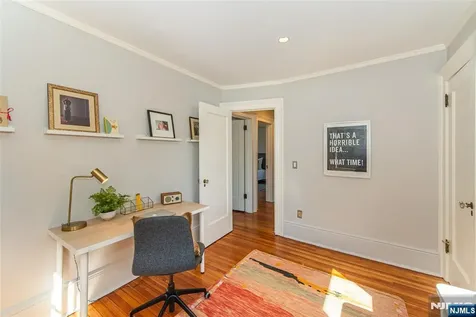 229 Watchung Avenue Montclair NJ 07043