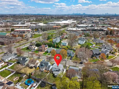 22 Cottage Lane Clifton NJ 07012