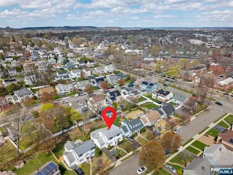 22 Cottage Lane Clifton NJ 07012