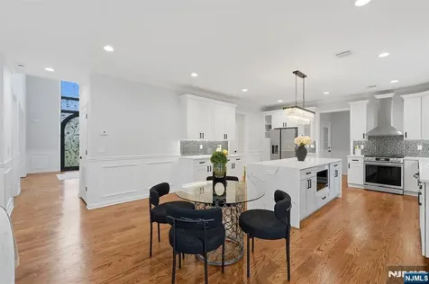 188 Edwards Road Par-troy Hills Twp. NJ 07054
