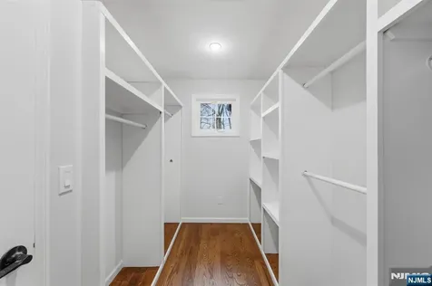 188 Edwards Road Par-troy Hills Twp. NJ 07054