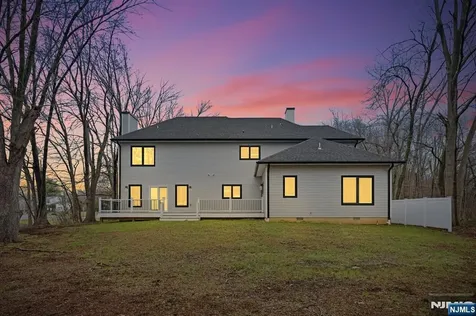 188 Edwards Road Par-troy Hills Twp. NJ 07054