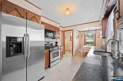 169 Oak Ridge Avenue Nutley NJ 07110