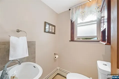 169 Oak Ridge Avenue Nutley NJ 07110