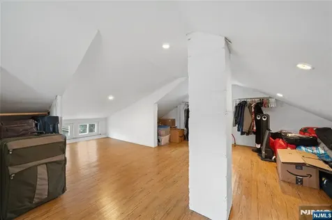 169 Oak Ridge Avenue Nutley NJ 07110