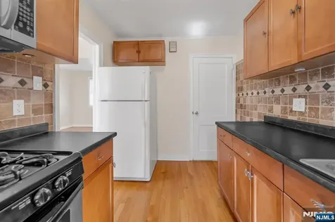 255 Windsor Road Wood Ridge NJ 07075