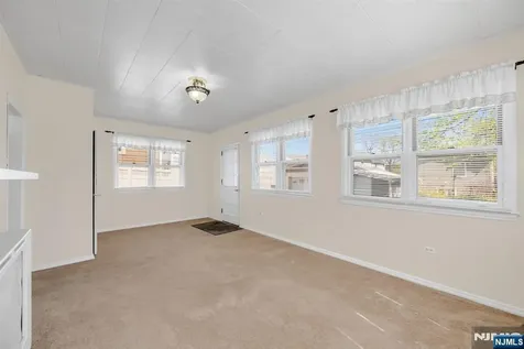 255 Windsor Road Wood Ridge NJ 07075