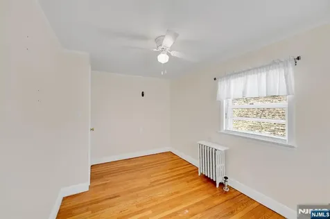 255 Windsor Road Wood Ridge NJ 07075