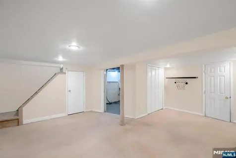 255 Windsor Road Wood Ridge NJ 07075
