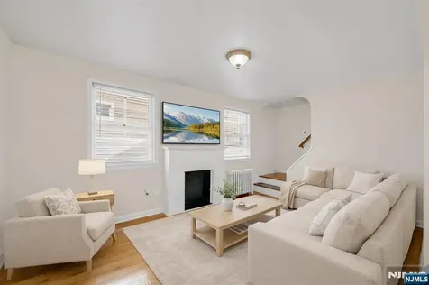 255 Windsor Road Wood Ridge NJ 07075