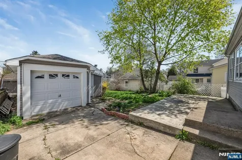 255 Windsor Road Wood Ridge NJ 07075