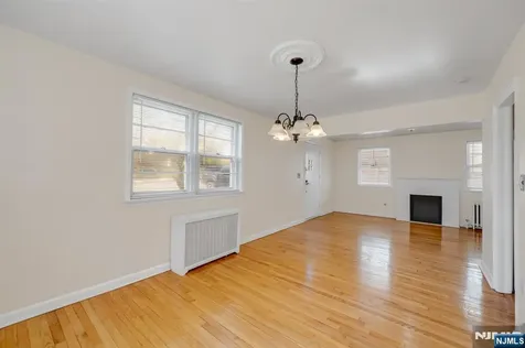 255 Windsor Road Wood Ridge NJ 07075