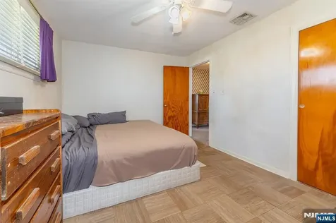 71 Hobart Avenue Rutherford NJ 07070