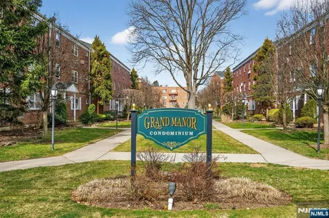 243 Johnson Avenue Hackensack NJ 07601