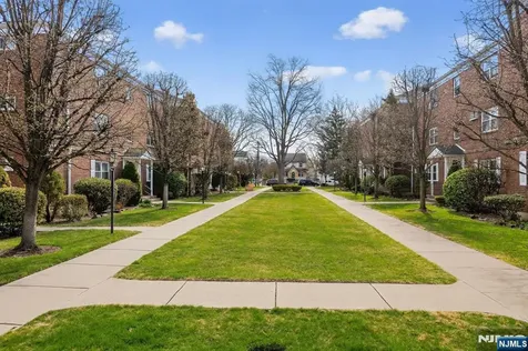 243 Johnson Avenue Hackensack NJ 07601