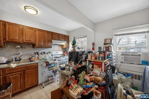 243 Johnson Avenue Hackensack NJ 07601
